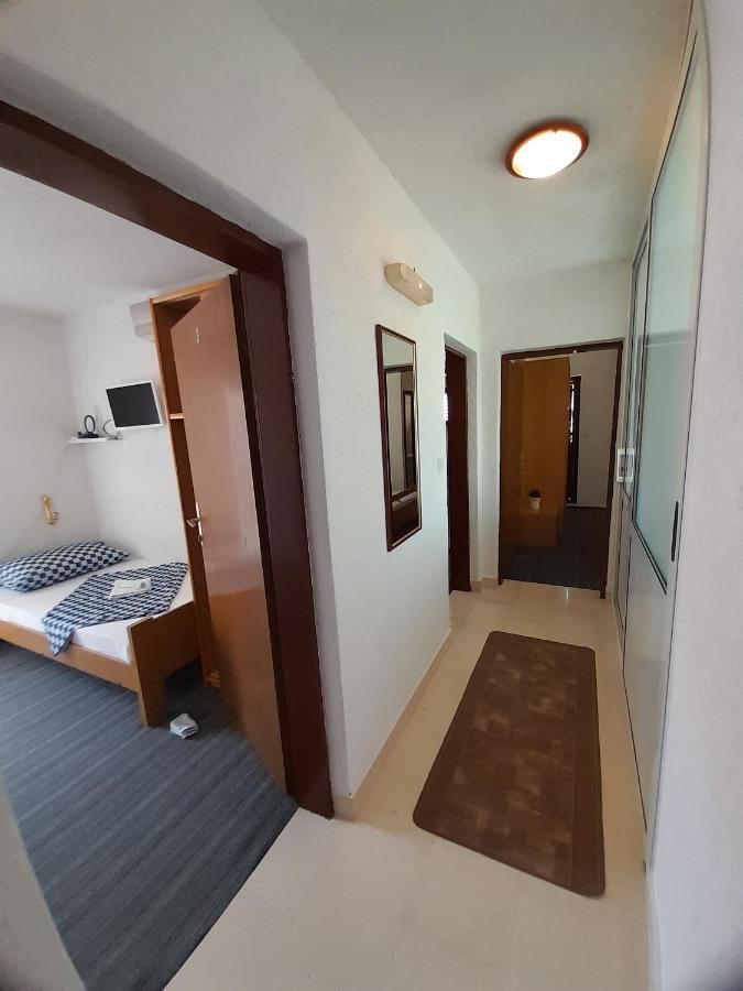Comfort Apartments Трогир Экстерьер фото