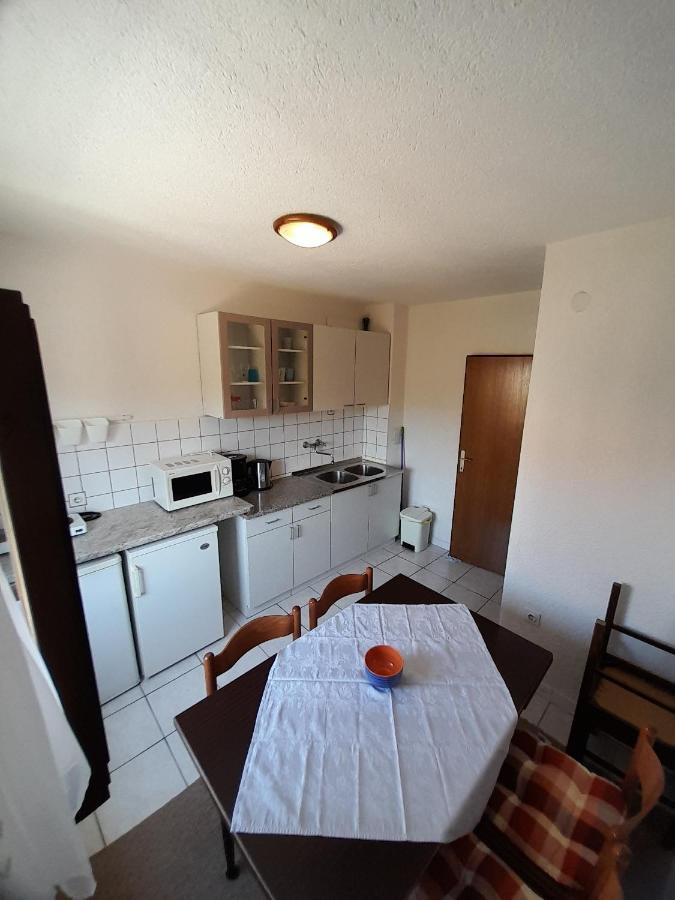 Comfort Apartments Трогир Экстерьер фото