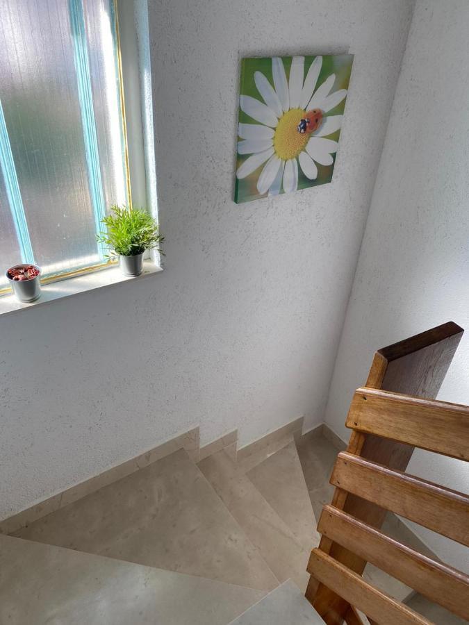 Comfort Apartments Трогир Экстерьер фото